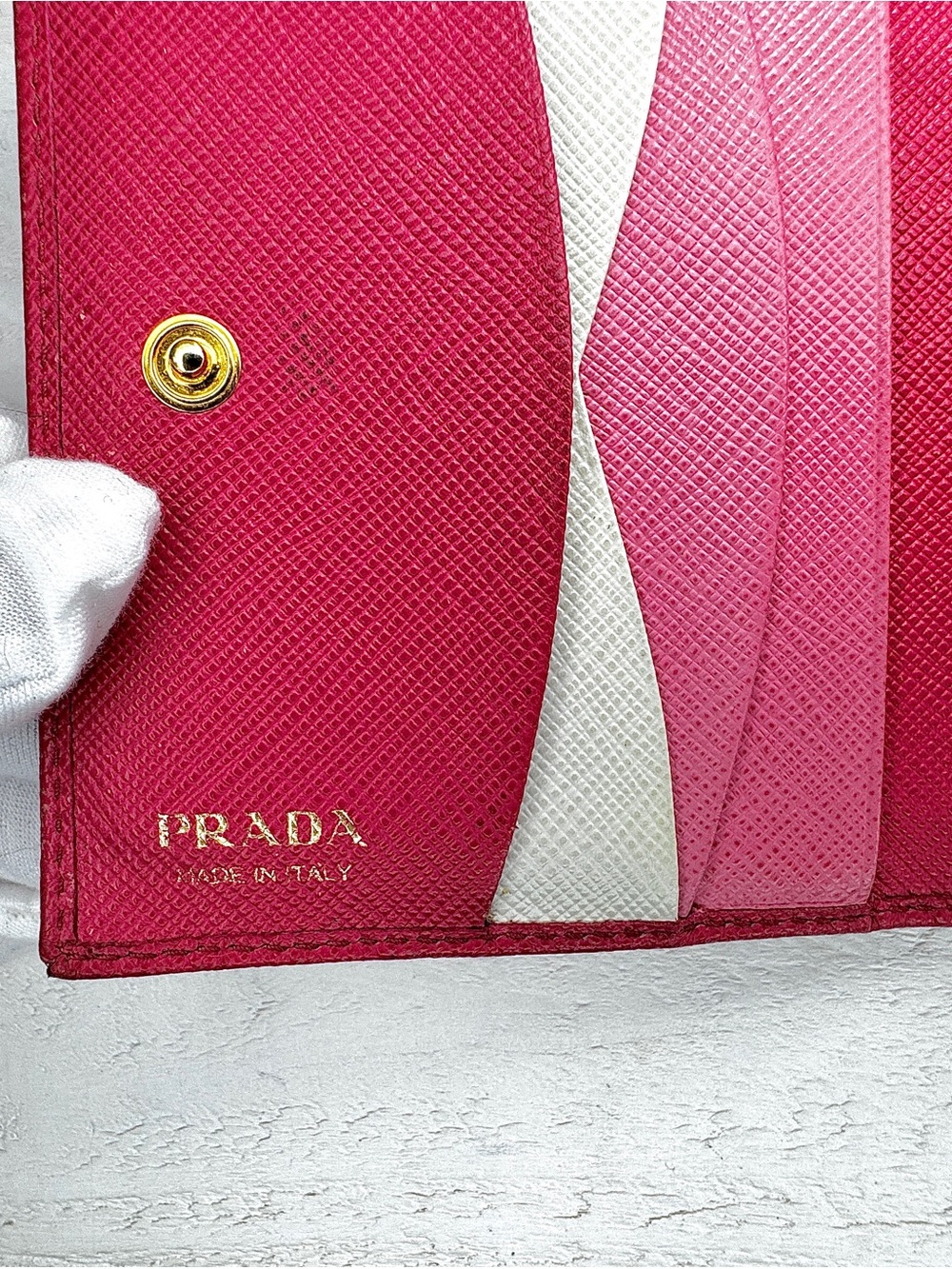 Prada Saffiano Leather Compact Wallet Hot Pink/Red Gold Logo Italy - Picture 7 of 8